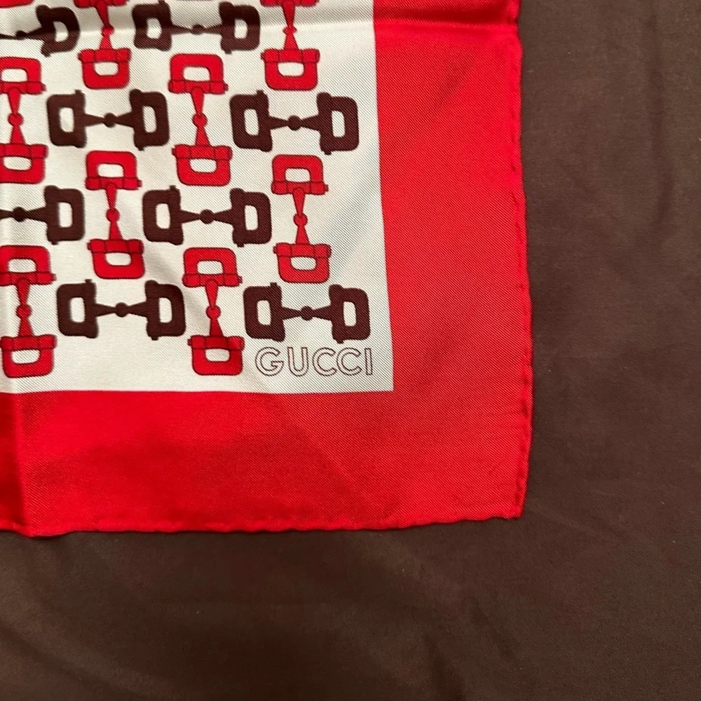 COPY - Gucci Large Scarf horsebit pattern Red Beige 60x60cm Silk Vintage